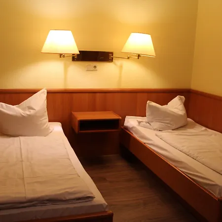 Land-gut-Hotel Rasthaus Schackendorf-2