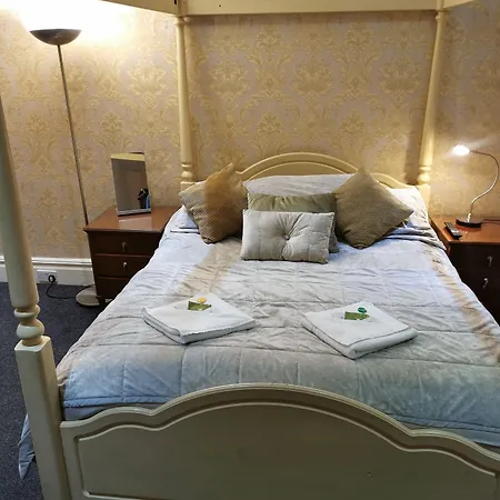 The Oxford Hotel-2