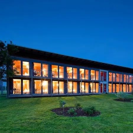 Hotel Vicinity-2