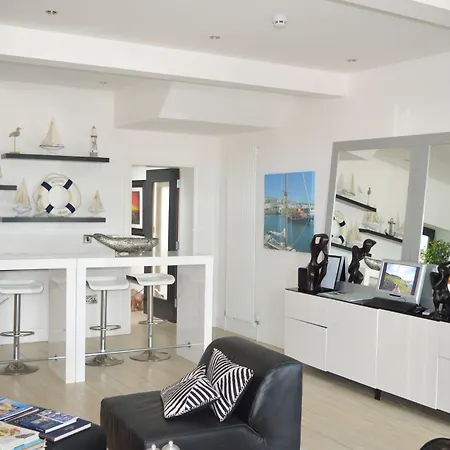 Pier39Portrush Adult Only-3