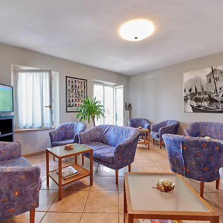 Albergo Del Garda-3