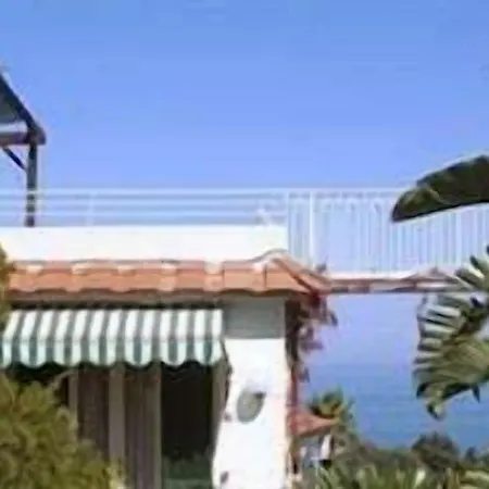 Hotel Gemma-3