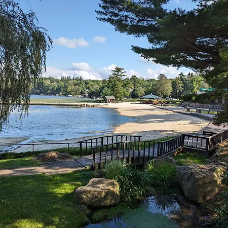 The Lodge Luxury Resort At Lake Harmony-2