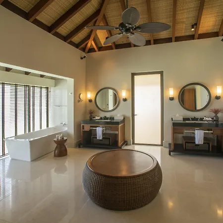 The Residence Maldives At Dhigurah-2