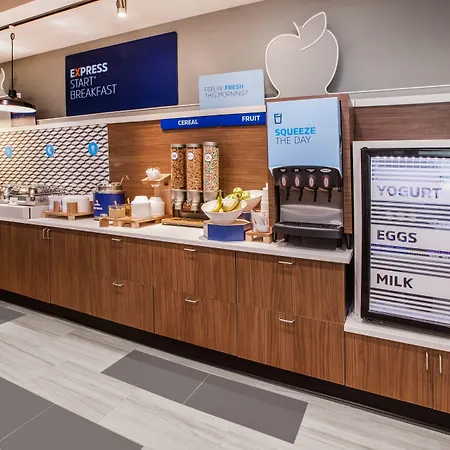 Holiday Inn Express - Sauk City By Ihg-2