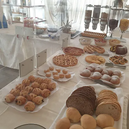 Hotel Losanna Cervia-2