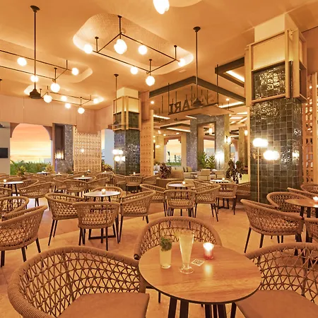 Hotel Riu Baobab-2
