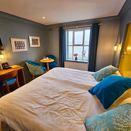 King Sitric Seafood Bar & Accommodation-3