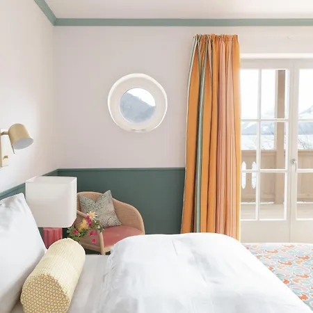 Villa Alma - A Lakeside Boutique Hotel-3