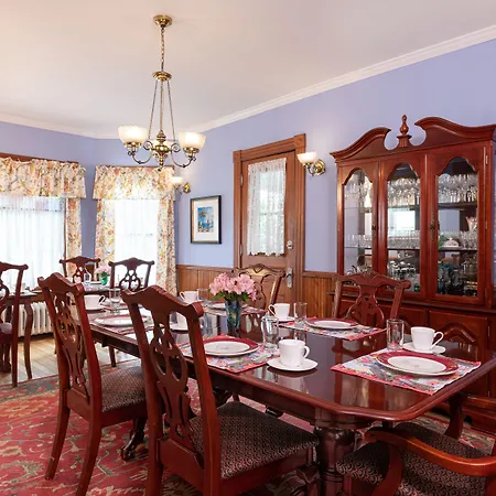 Sinclair Inn Bed & Breakfast-2