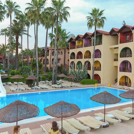 Club Tropical Beach Hotel-3