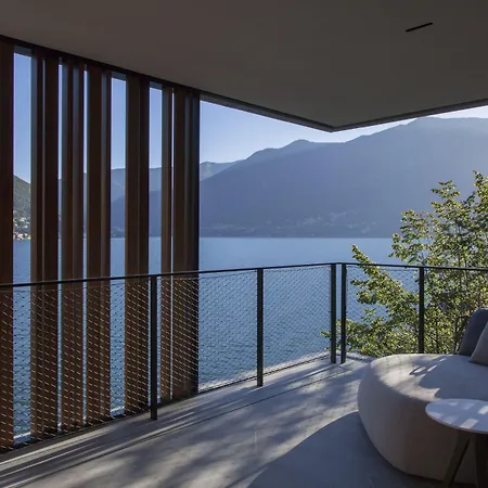 Il Sereno Lago Di Como-2