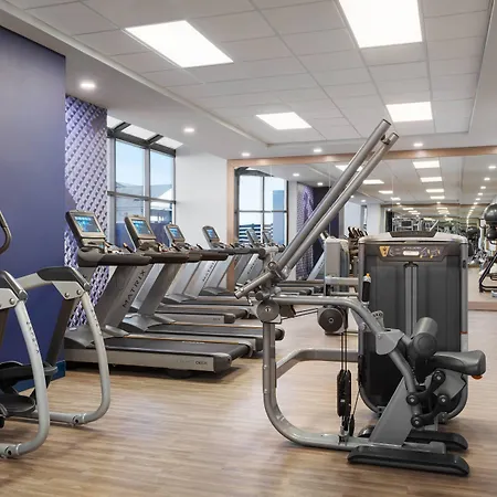 Delta Hotels By Marriott™ Virginia Beach Waterfront Suites-3