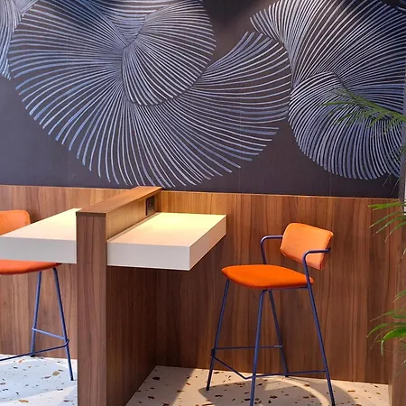 Logis REX HOTEL Lorient-2