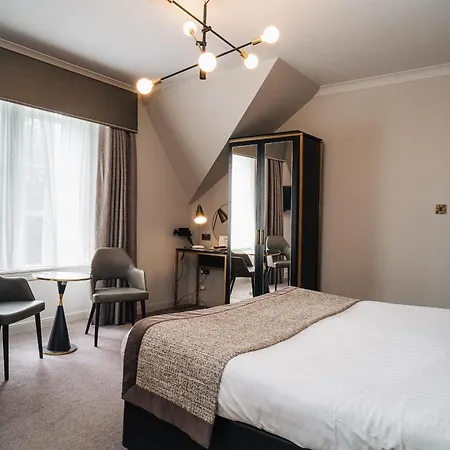 Number 10 Hotel-2