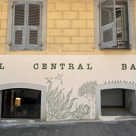 Hotel Central Bastia-2