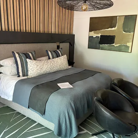 Dolphin Dunes Guesthouse-2