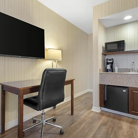 Best Western Plus Big America-3