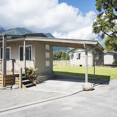 Fox Glacier Top 10 Holiday Park & Motels-3