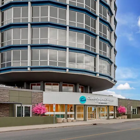 Clarion Lakeside Inn & Conference Centre-2