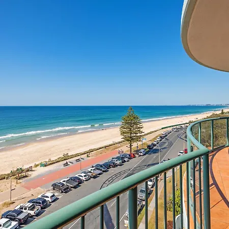 The Waterford On Main Beach-3