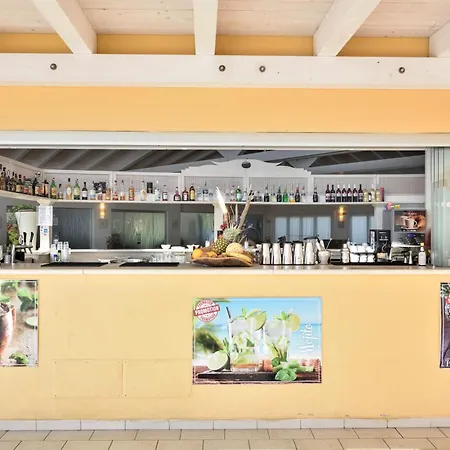 Hotel Cala Fiorita-3