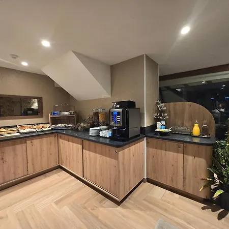 Beaune Hotel-3