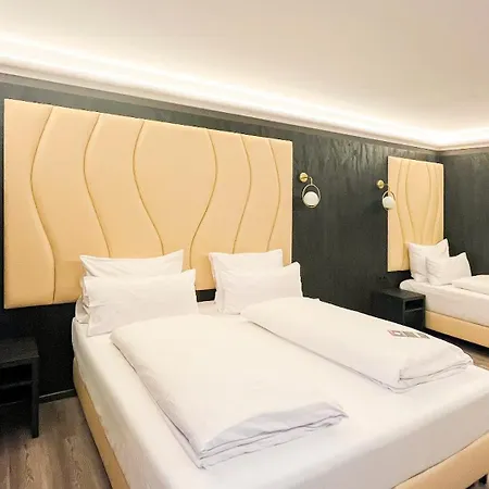 Plaza Premium Parkhotel Neu-Ulm-2