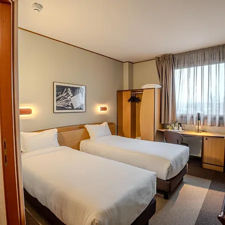 Tulip Inn Turin South-3
