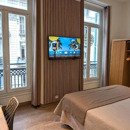 H33 Hotel-2