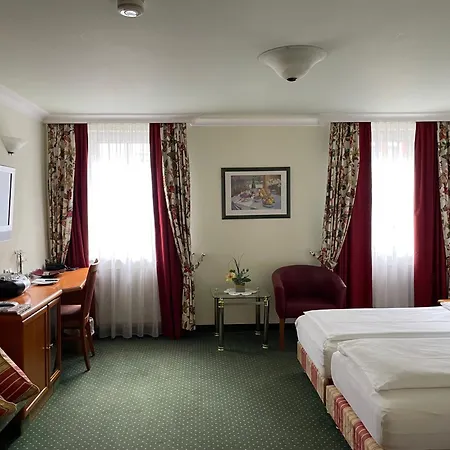 Hotel Weinstube Ochsen-3