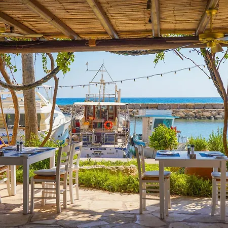 Coral Beach Hotel & Resort Cyprus-3