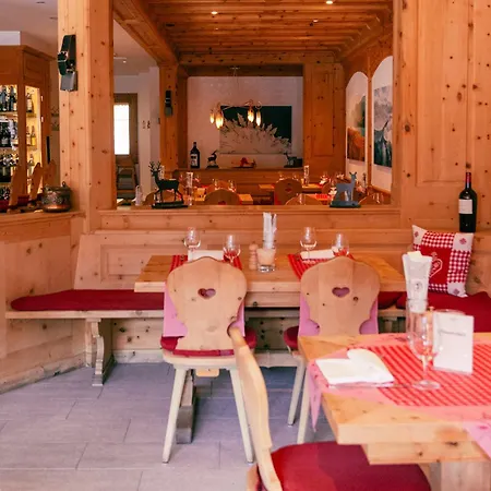 Hotel Corvatsch - Web Check-in-2