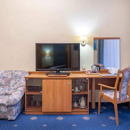 Hotel Wodnik-2