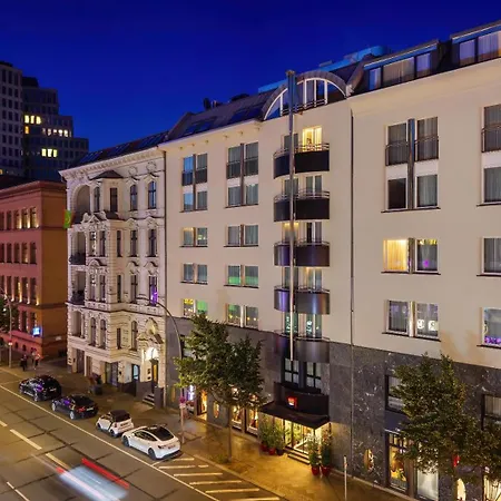 Radisson Red Berlin Kudamm-2