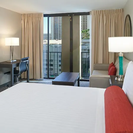 Aqua Palms Waikiki-2
