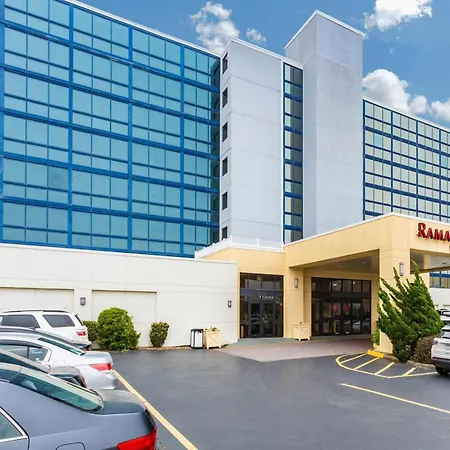 Ramada Plaza By Wyndham Virginia Beach Oceanfront-3