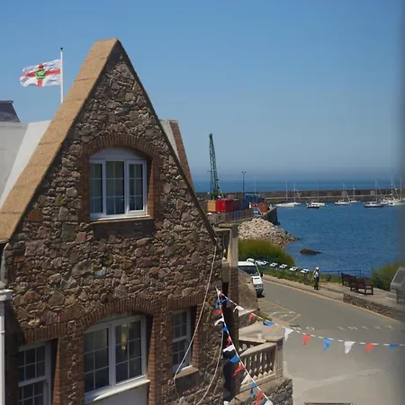 Braye Beach Hotel, Alderney-3