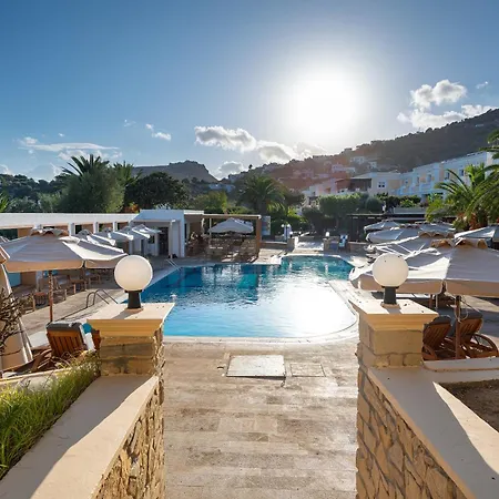 Crithoni'S Paradise Hotel-2