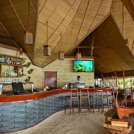 Makunudu Island- An Intimate Hideaway-2