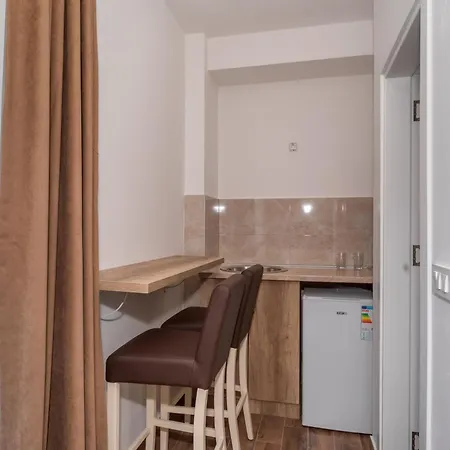 Hotel Pharos-3