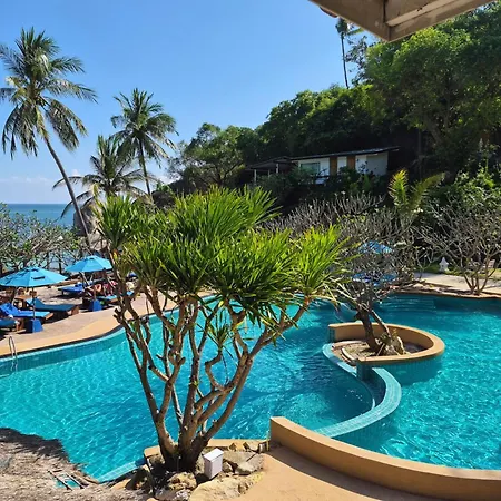 Crystal Bay Yacht Club Beach Resort-3