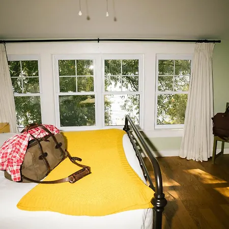 Elmhirst'S Resort-2