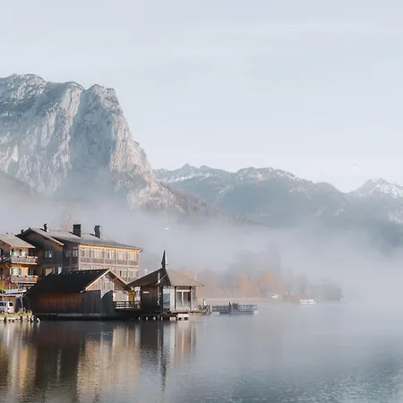 Tauroa Seehotel Grundlsee-3