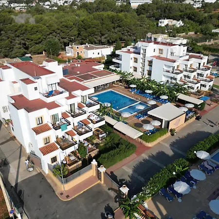 Invisa Aparthotel Casa Luis-3