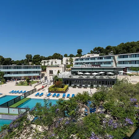 Aparthotel Comtat Sant Jordi-3