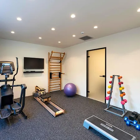 Mariette Rhodes Urban Suites (Adults Only)-3