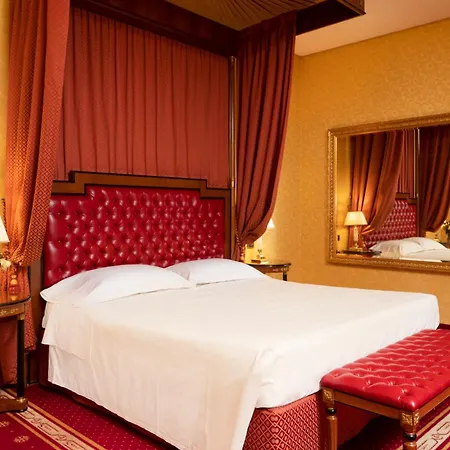 Hotel Maxim-2