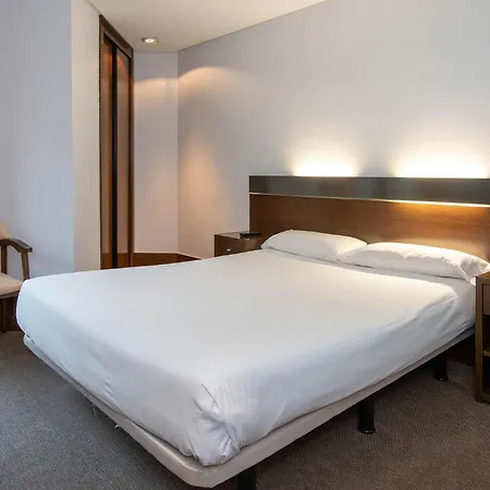 Hotel BESTPRICE Toledo-3