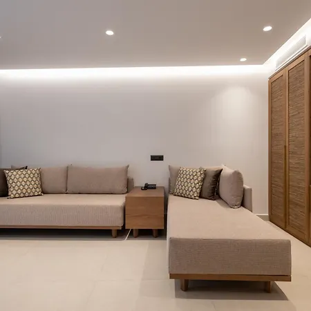 Galaxy Suites Boutique Resort (Adults Only)-3